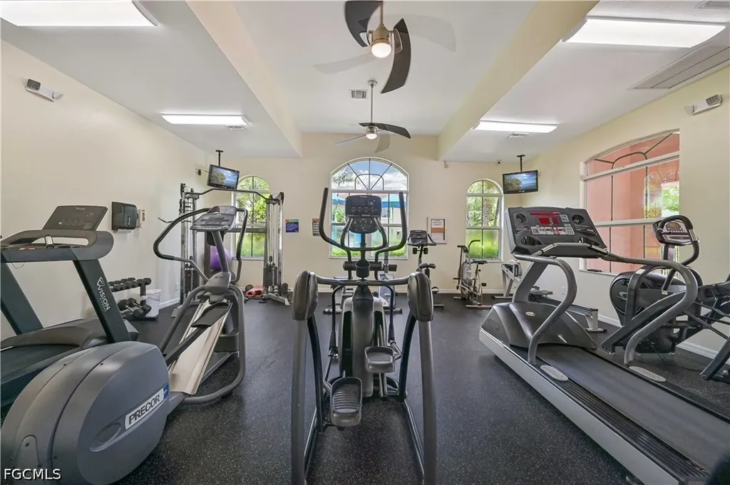 9797 Roundstone Circle Fort Myers FL 33967