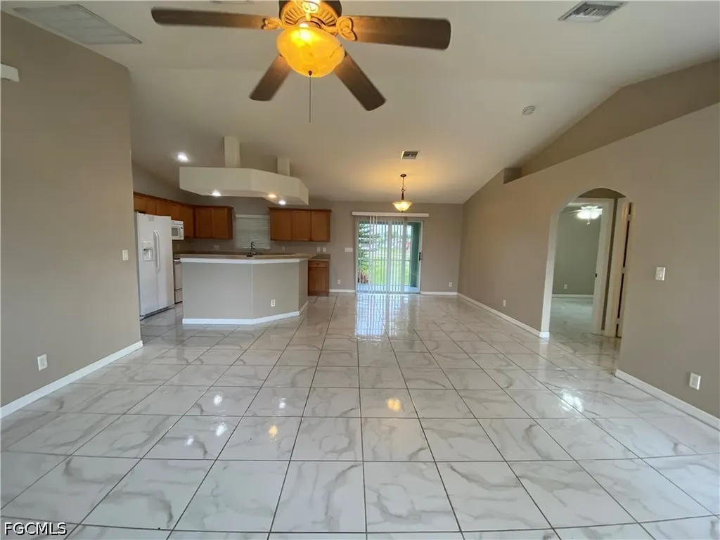 306 NE 14th Terrace Cape Coral FL 33909
