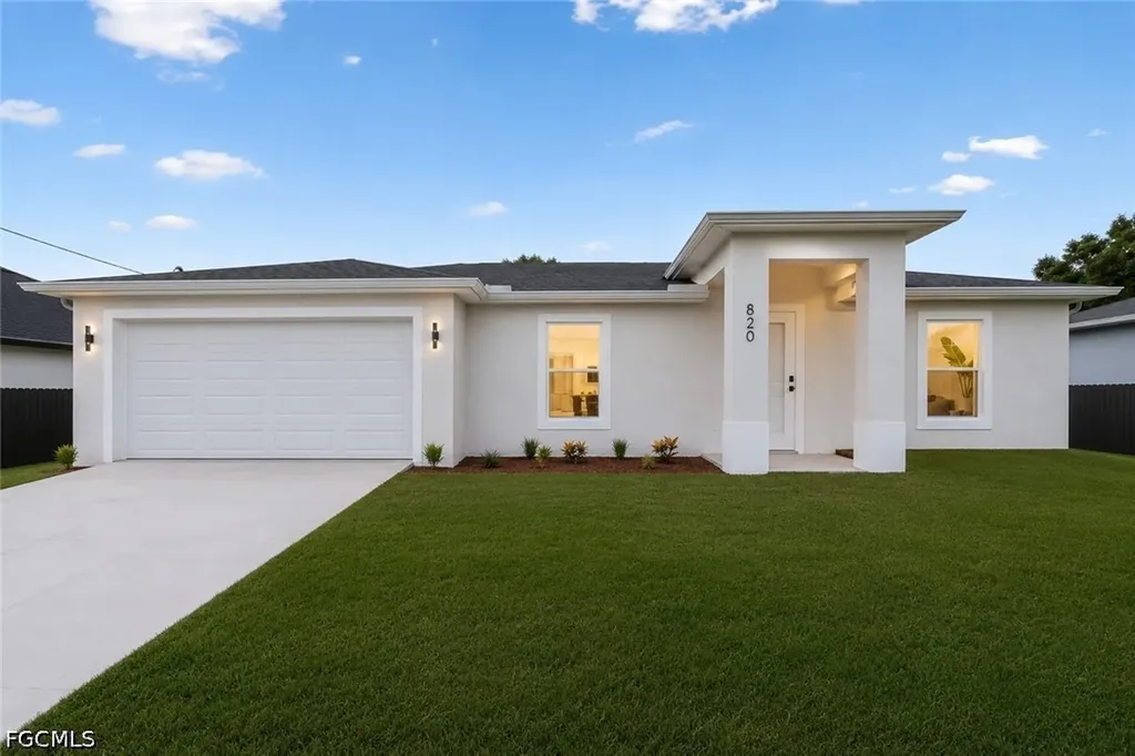 820 Lamar Street E Lehigh Acres FL 33974