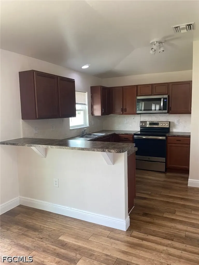 2017 NW 1st Avenue Cape Coral FL 33993