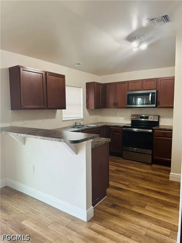 2017 NW 1st Avenue Cape Coral FL 33993