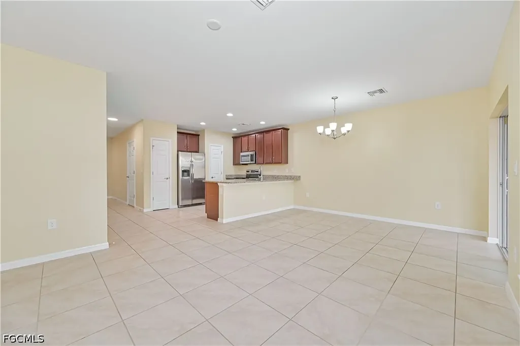 3739 Crofton Court Fort Myers FL 33916