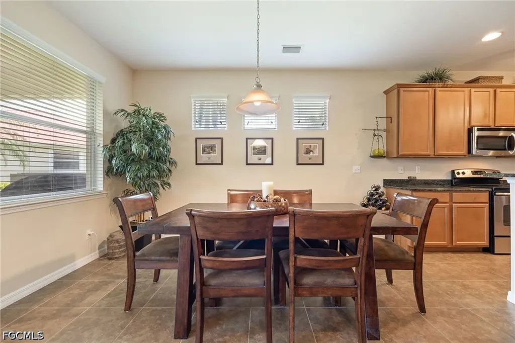 2466 Ashbury Circle Cape Coral FL 33991