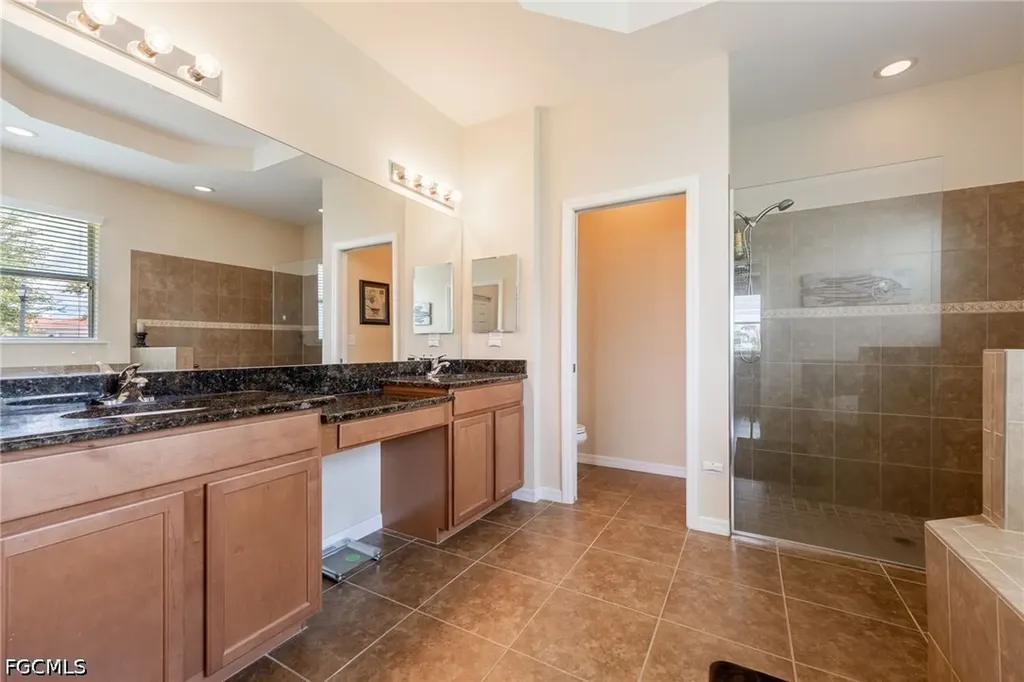 2466 Ashbury Circle Cape Coral FL 33991