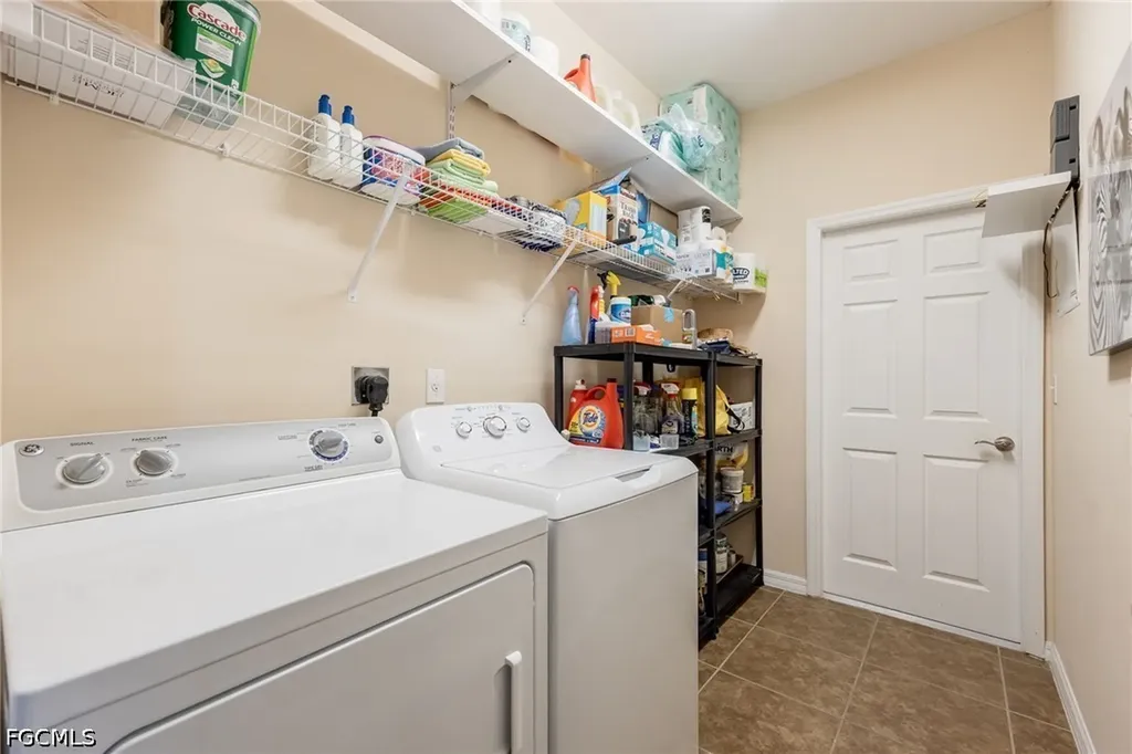 2466 Ashbury Circle Cape Coral FL 33991
