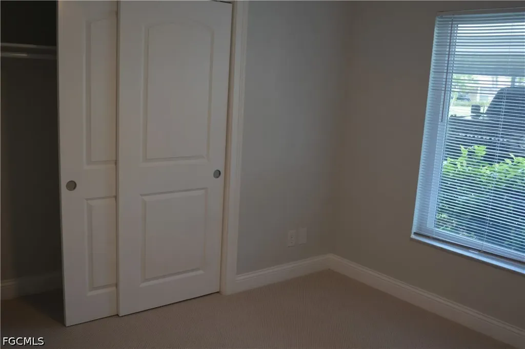 4229 SE 19th Place Cape Coral FL 33904