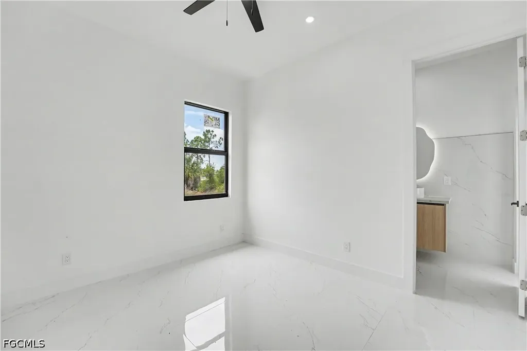 3500 NE 17th Place Cape Coral FL 33909