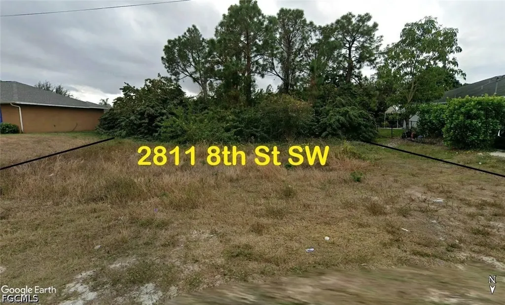 2811 8th Street SW Lehigh Acres FL 33976