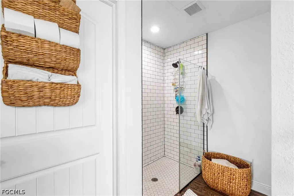 5013 Dania Circle Labelle FL 33935