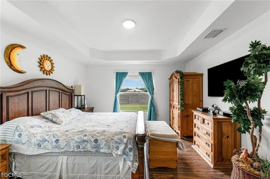 5013 Dania Circle Labelle FL 33935