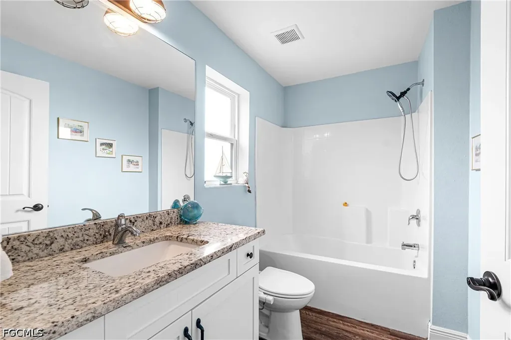 5013 Dania Circle Labelle FL 33935