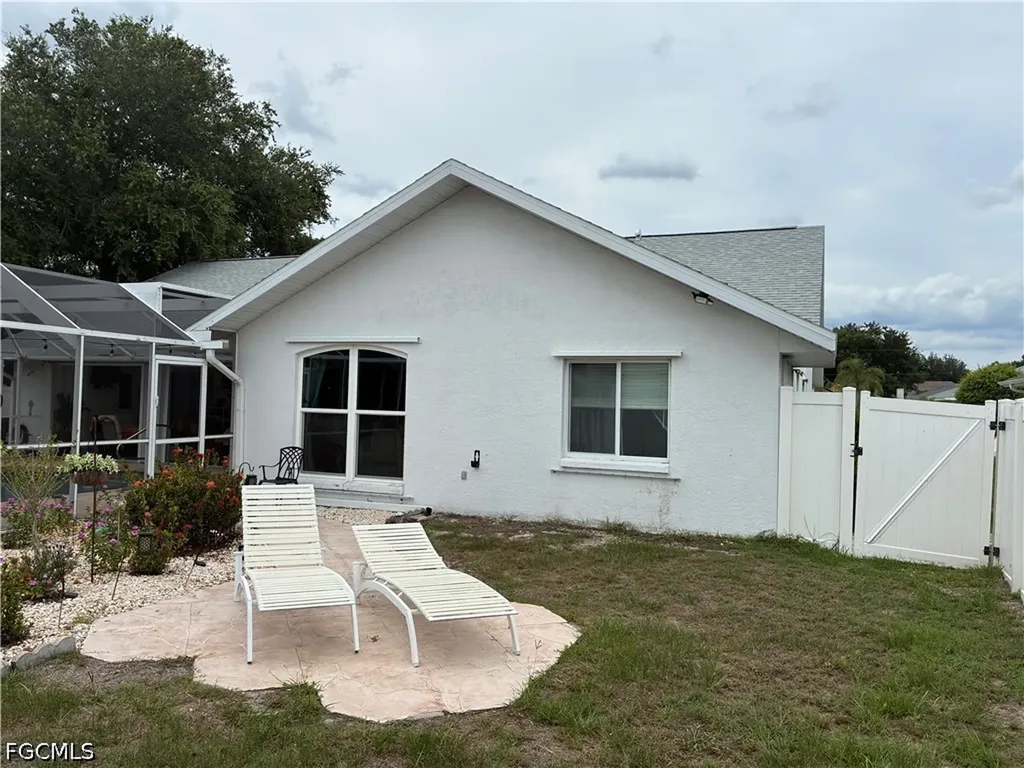 23413 Nelson Avenue Port Charlotte FL 33954