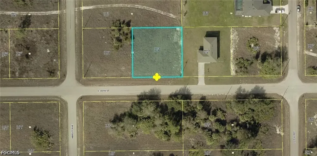 4403 E 18th Street Lehigh Acres FL 33972