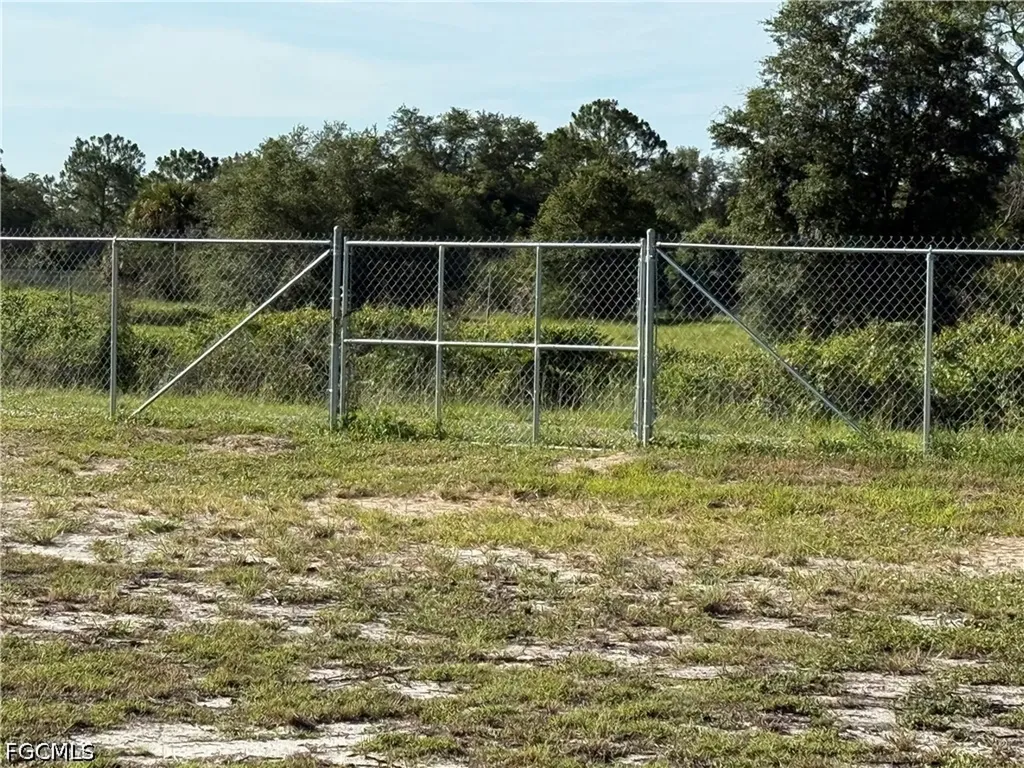 575 S Jinete Street Clewiston FL 33440
