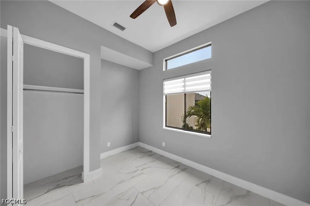 1201 SW 8th Place Cape Coral FL 33991