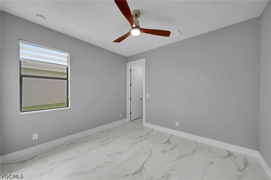 1201 SW 8th Place Cape Coral FL 33991