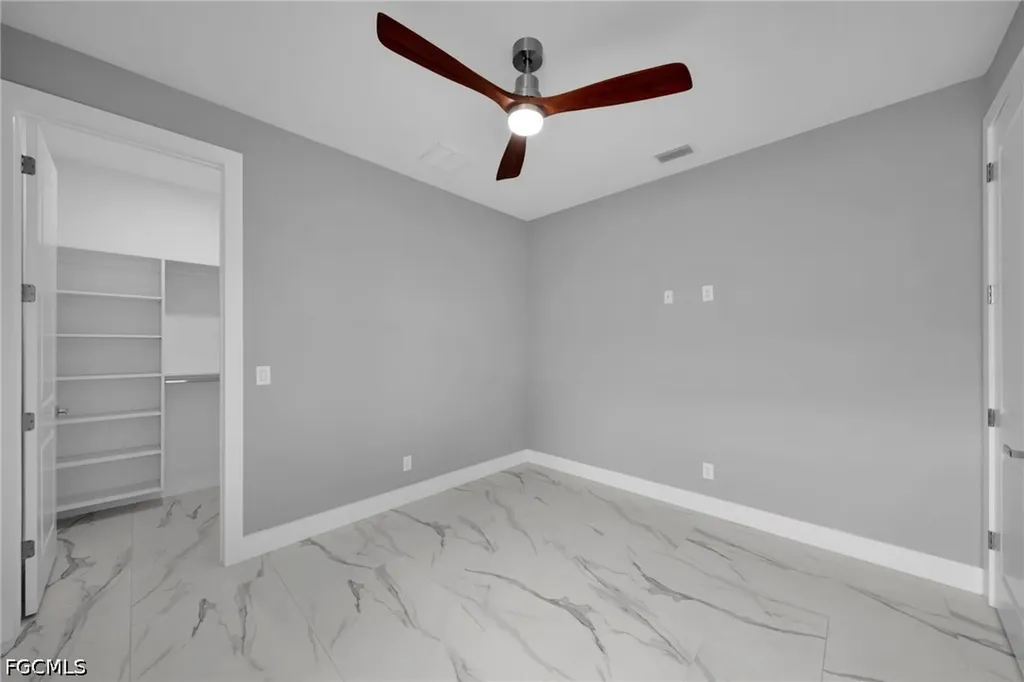 1201 SW 8th Place Cape Coral FL 33991