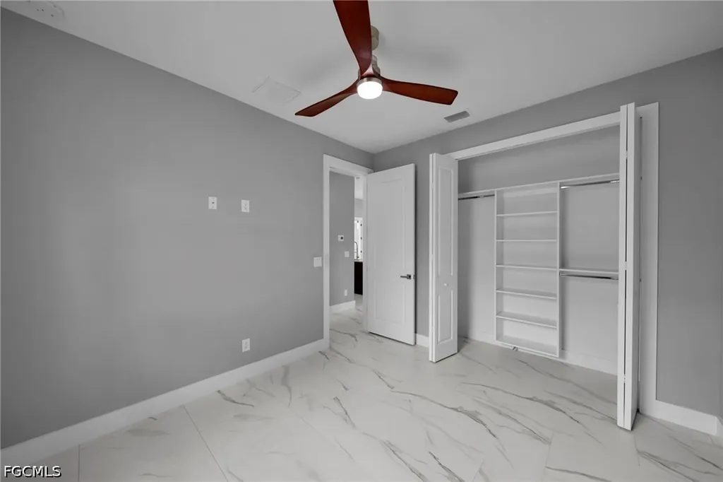 1201 SW 8th Place Cape Coral FL 33991