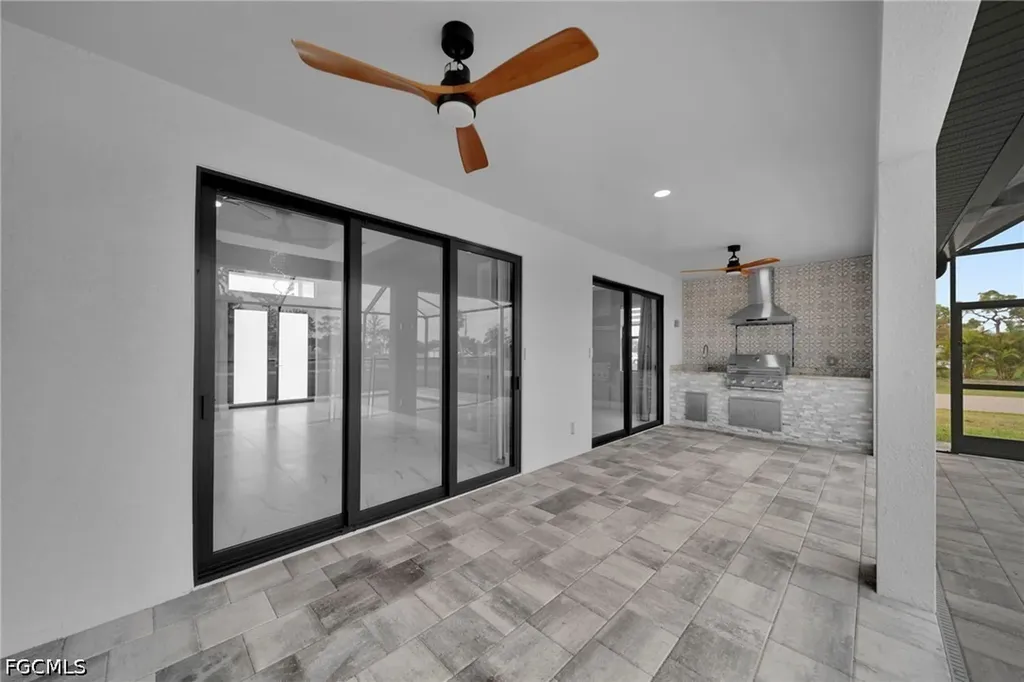 1201 SW 8th Place Cape Coral FL 33991