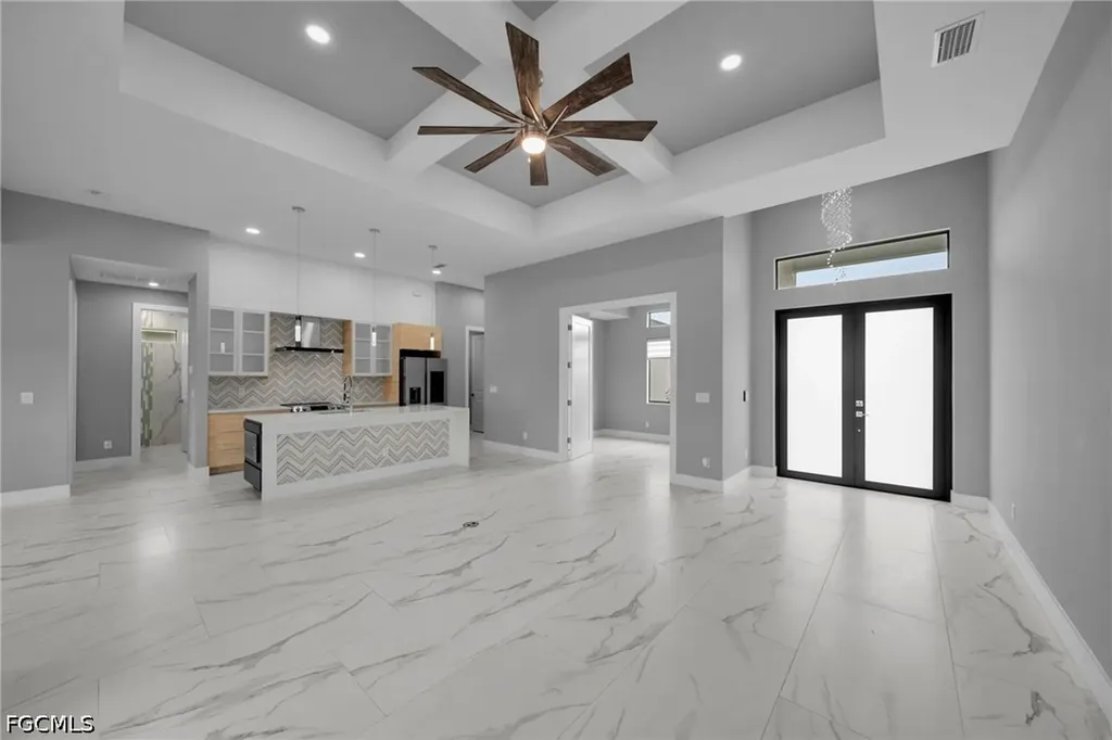 1201 SW 8th Place Cape Coral FL 33991