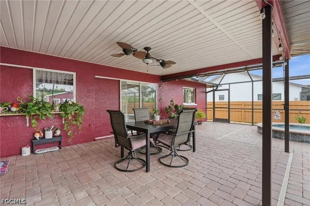 139 SE 30th Street Cape Coral FL 33904