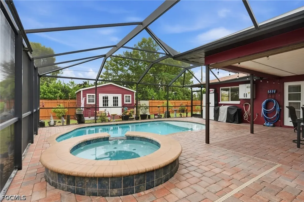 139 SE 30th Street Cape Coral FL 33904