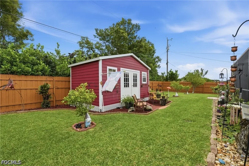 139 SE 30th Street Cape Coral FL 33904