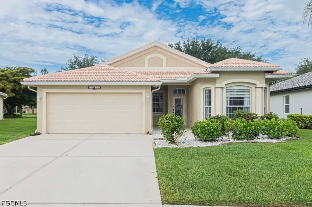 12822 Ivory Stone Loop Fort Myers FL 33913