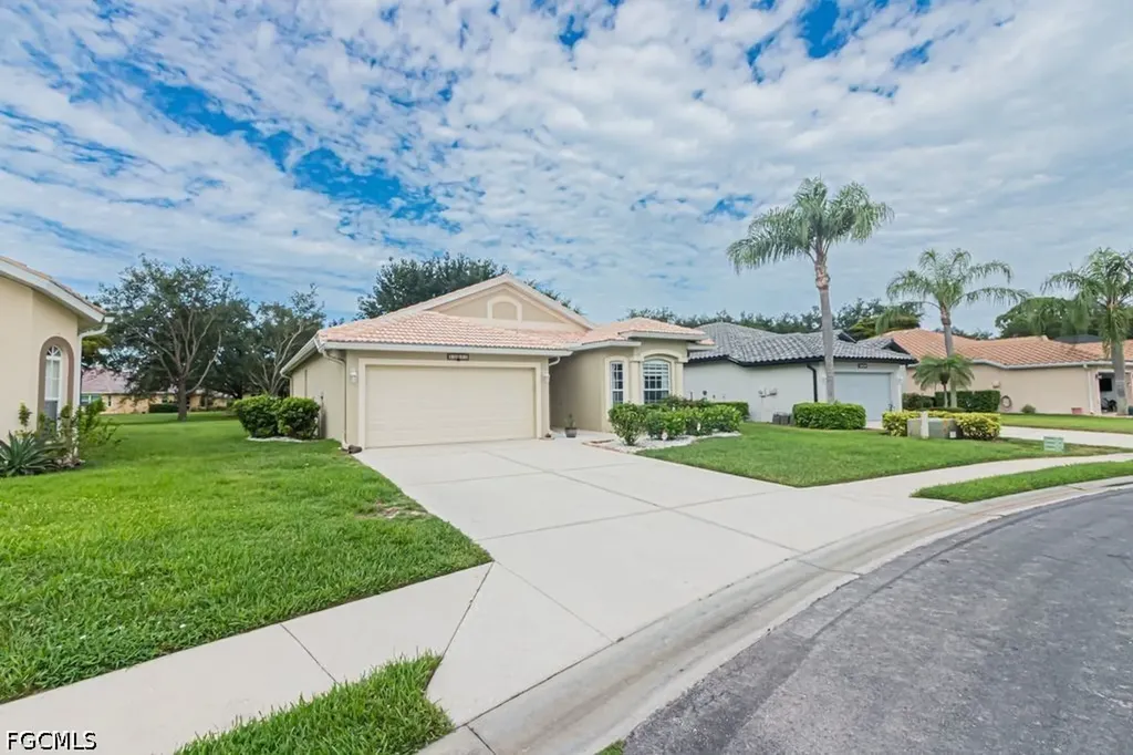 12822 Ivory Stone Loop Fort Myers FL 33913
