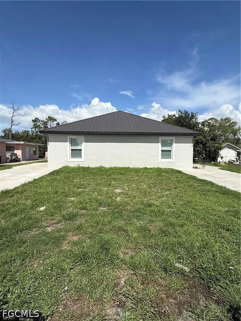 5514 9th Avenue Fort Myers FL 33907