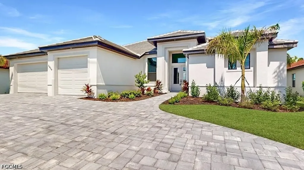 2809 Cape Coral Parkway W Cape Coral FL 33914