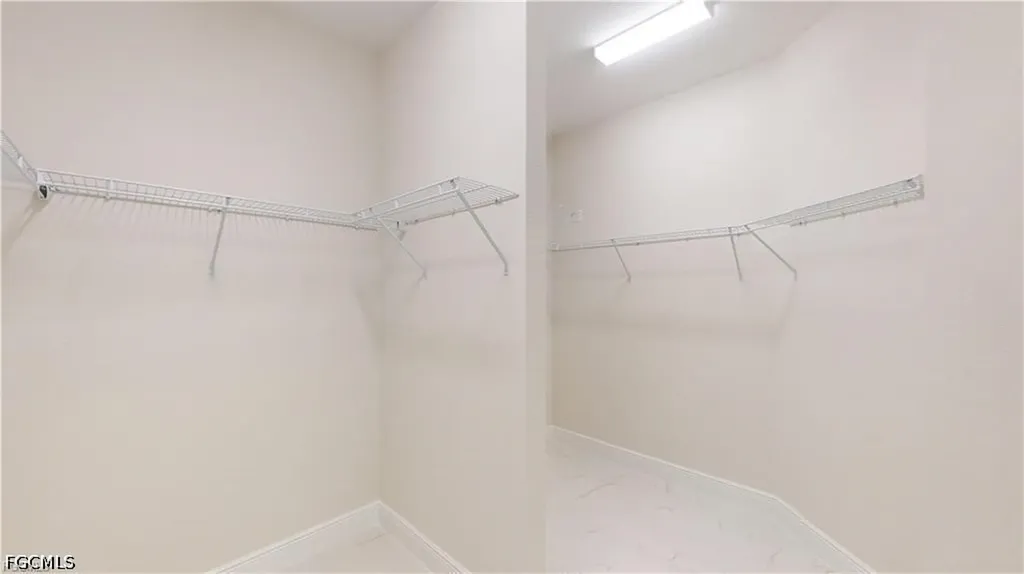 2809 Cape Coral Parkway W Cape Coral FL 33914