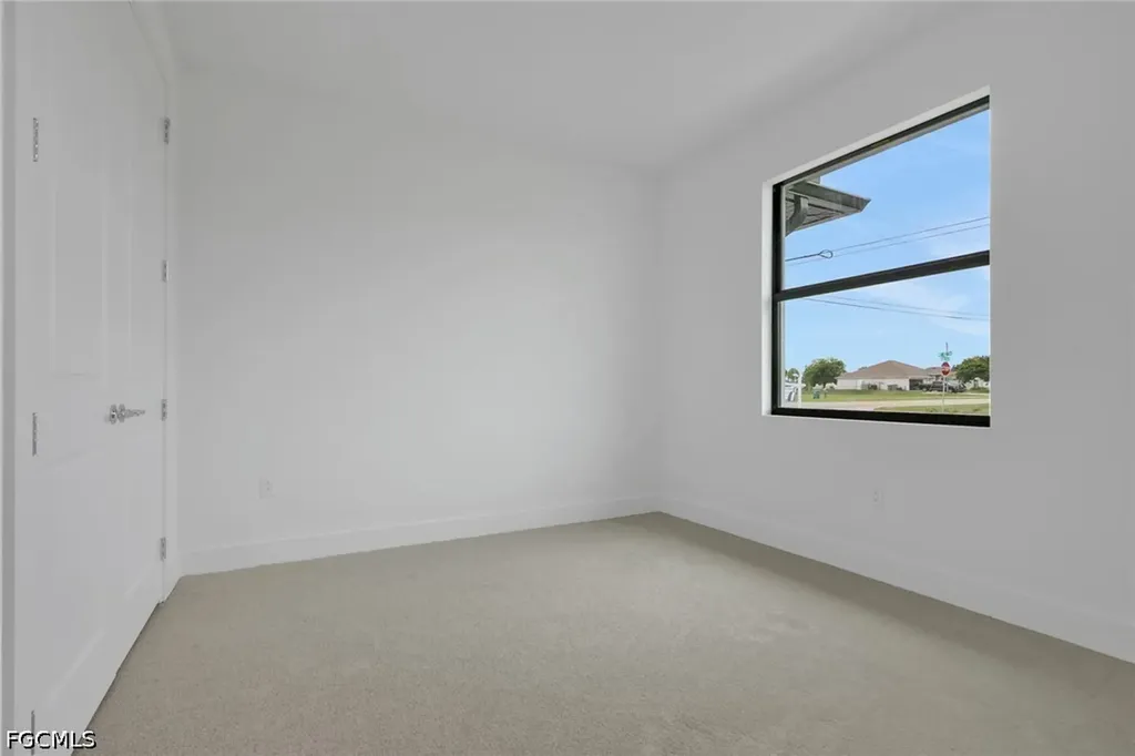 1920 NE 42nd Terrace Cape Coral FL 33909