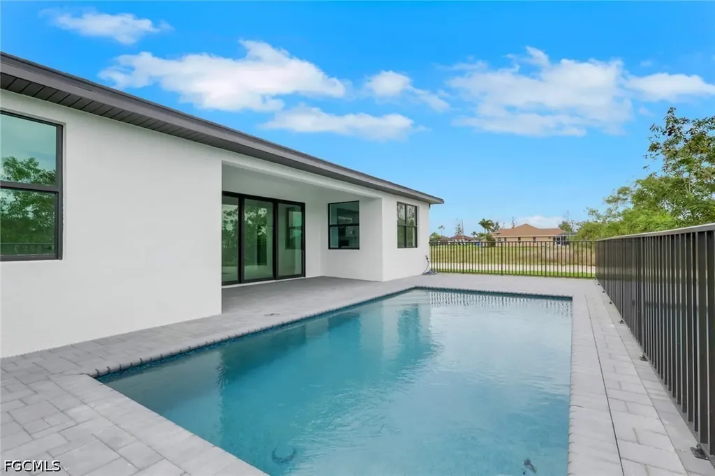 1920 NE 42nd Terrace Cape Coral FL 33909