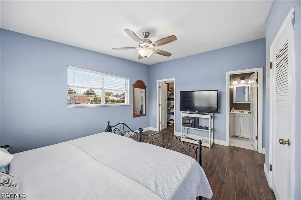 2409 Ednor Street Port Charlotte FL 33952
