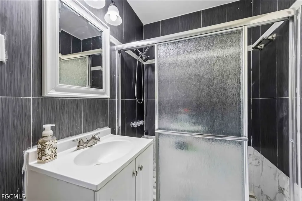 2409 Ednor Street Port Charlotte FL 33952