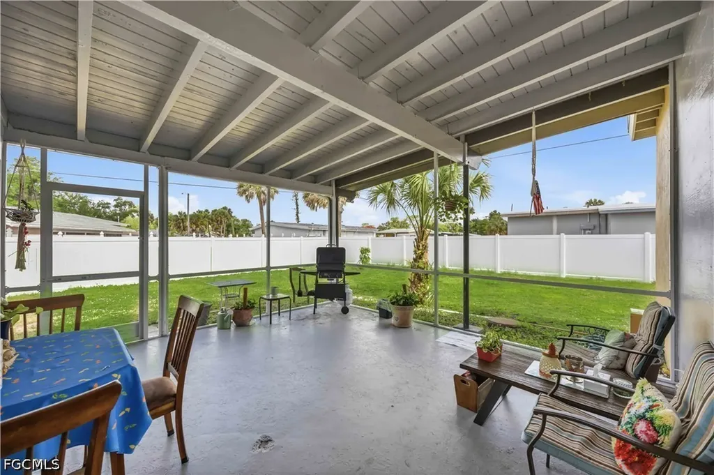 2409 Ednor Street Port Charlotte FL 33952