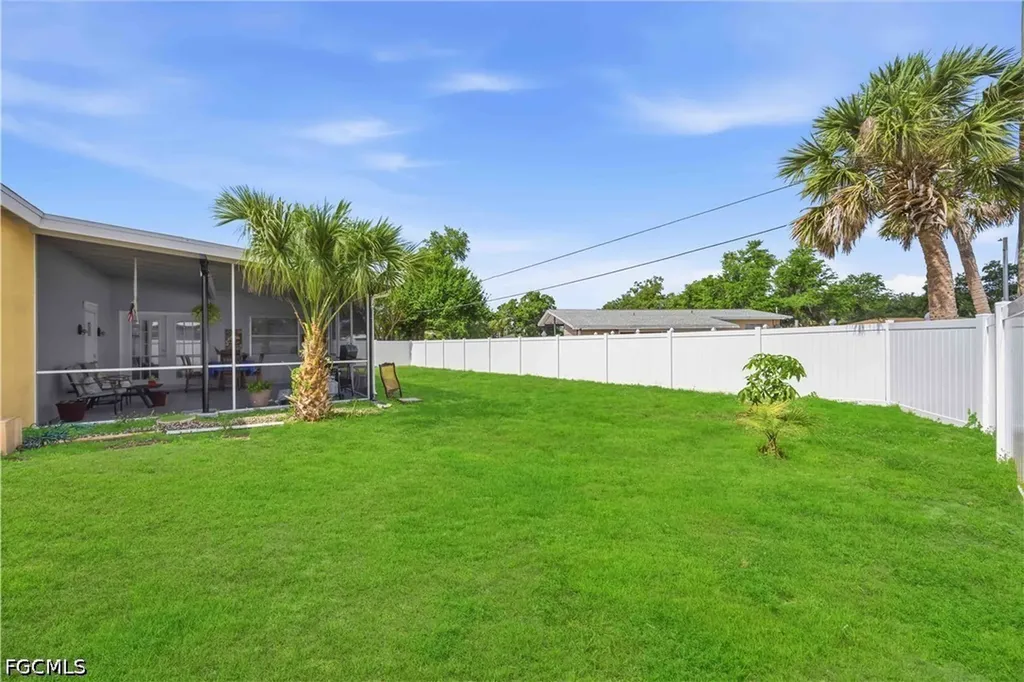 2409 Ednor Street Port Charlotte FL 33952