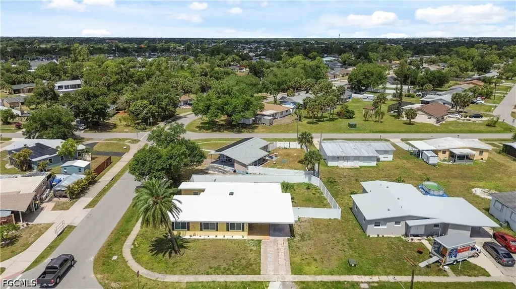 2409 Ednor Street Port Charlotte FL 33952