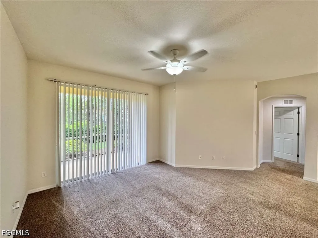 4263 Liron Avenue Fort Myers FL 33916