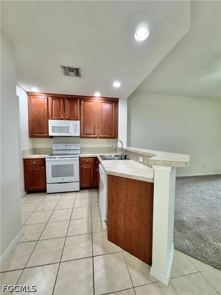 4263 Liron Avenue Fort Myers FL 33916