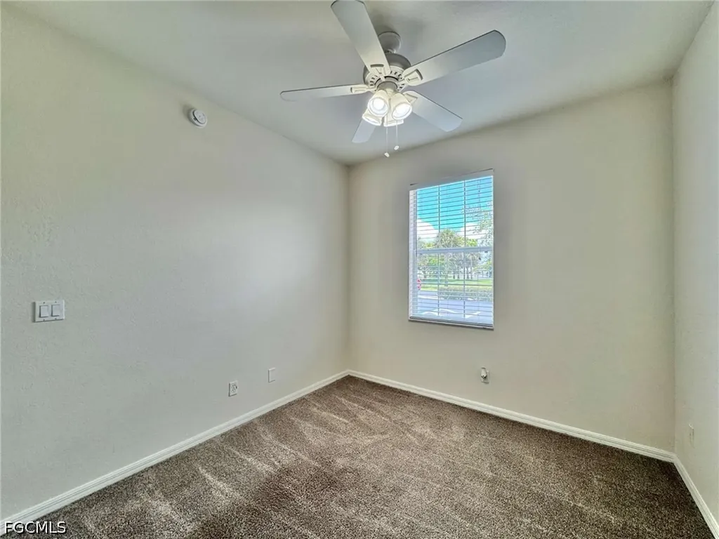 4263 Liron Avenue Fort Myers FL 33916