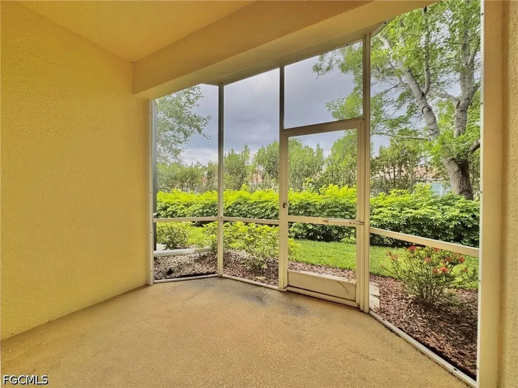 4263 Liron Avenue Fort Myers FL 33916