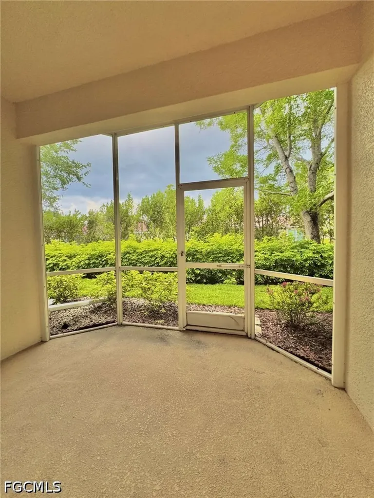 4263 Liron Avenue Fort Myers FL 33916
