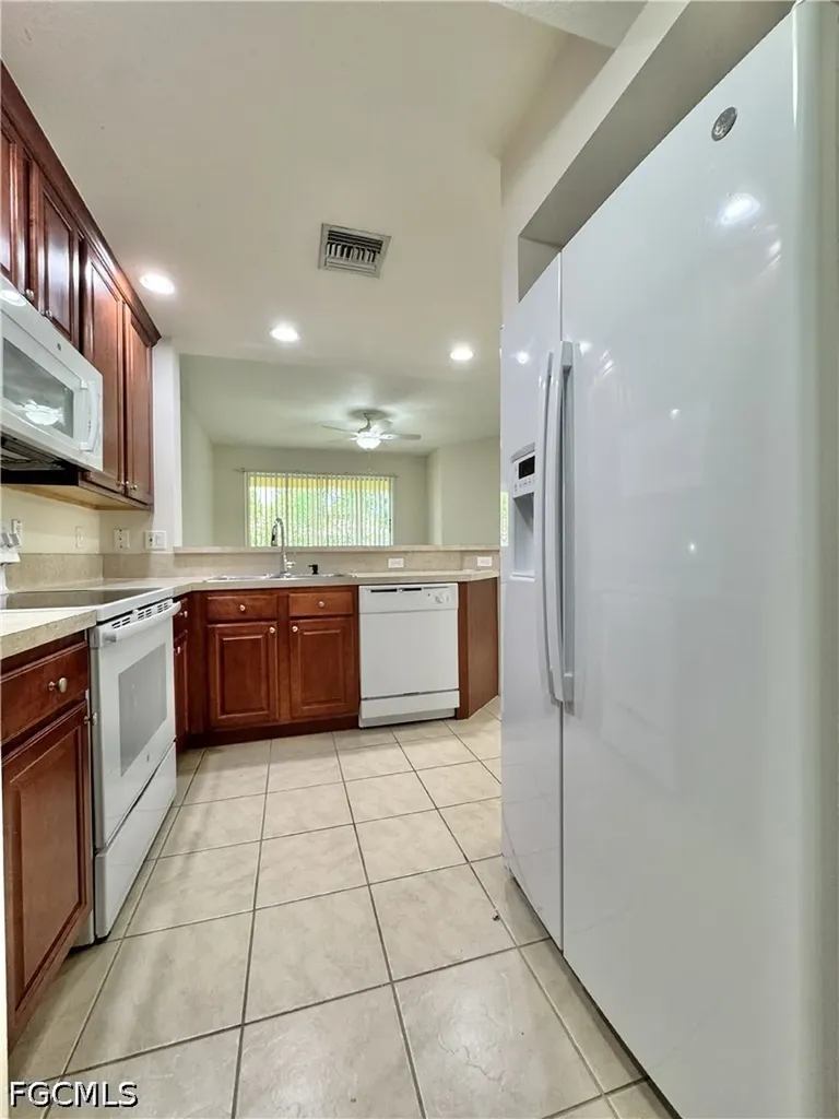 4263 Liron Avenue Fort Myers FL 33916