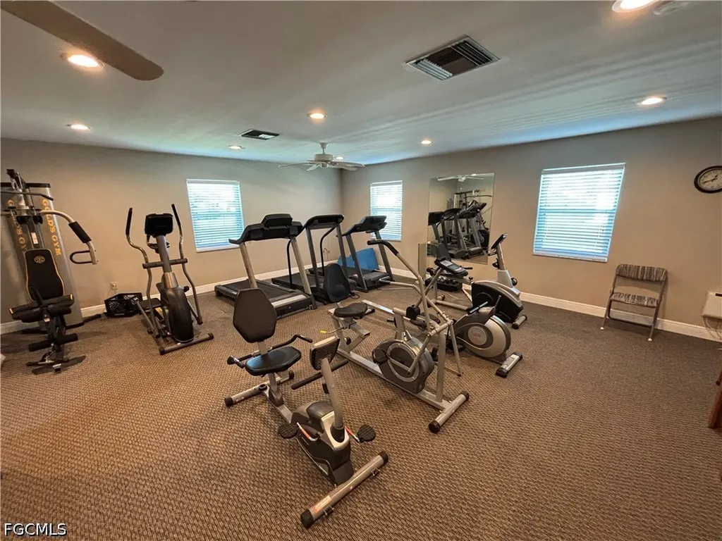 1515 Edgewater Circle Fort Myers FL 33919
