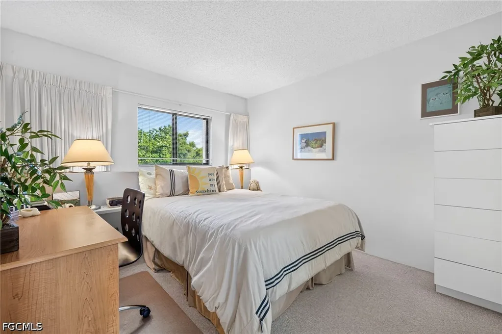 1250 Tennisplace Court Sanibel FL 33957