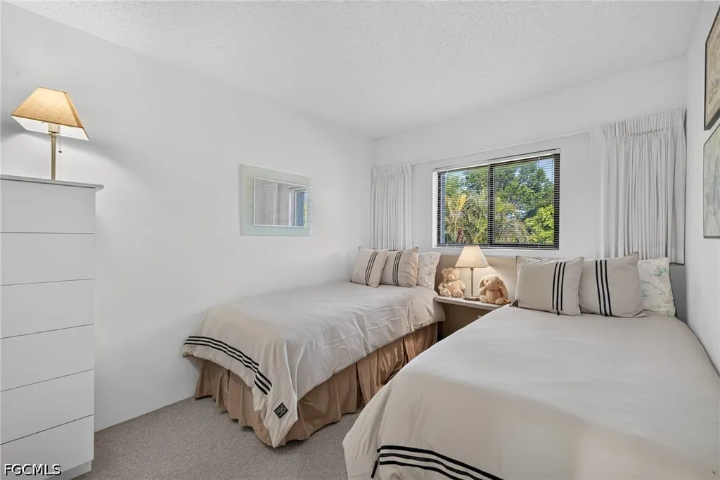 1250 Tennisplace Court Sanibel FL 33957