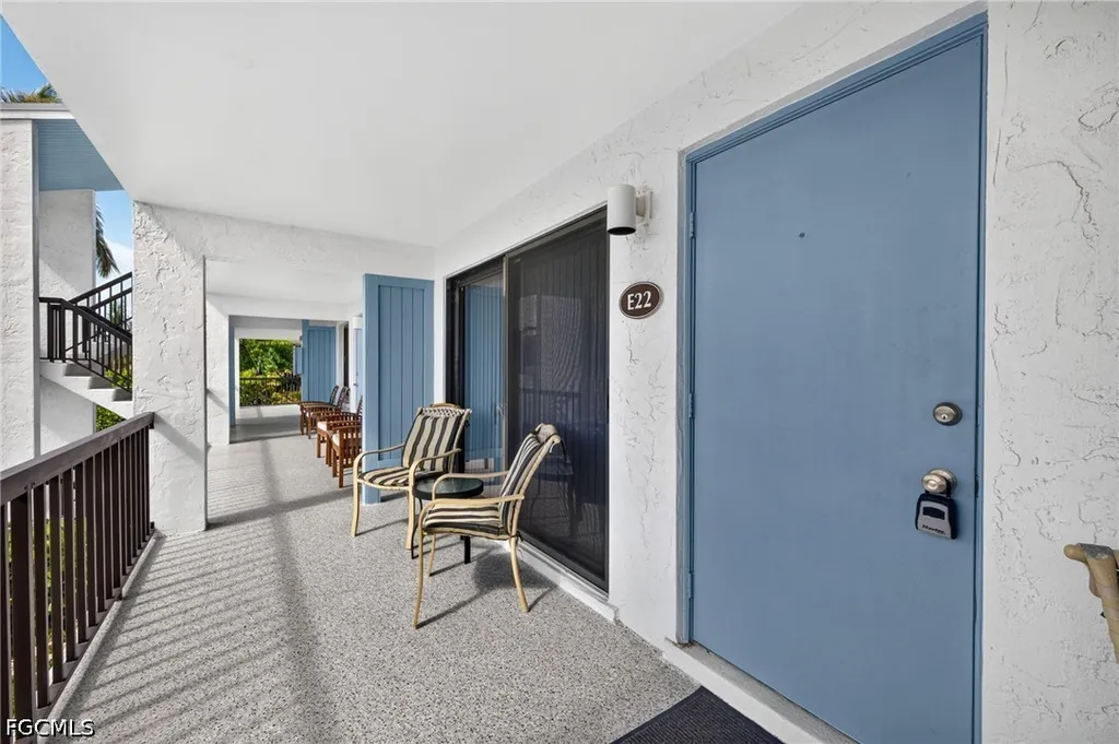 1250 Tennisplace Court Sanibel FL 33957