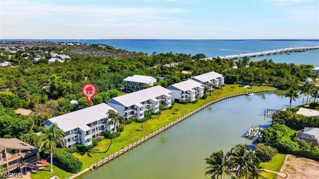 1250 Tennisplace Court Sanibel FL 33957